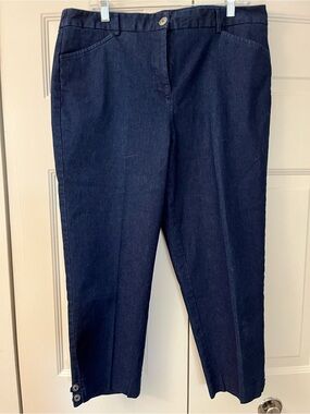 Laura Scott New Denim Capris